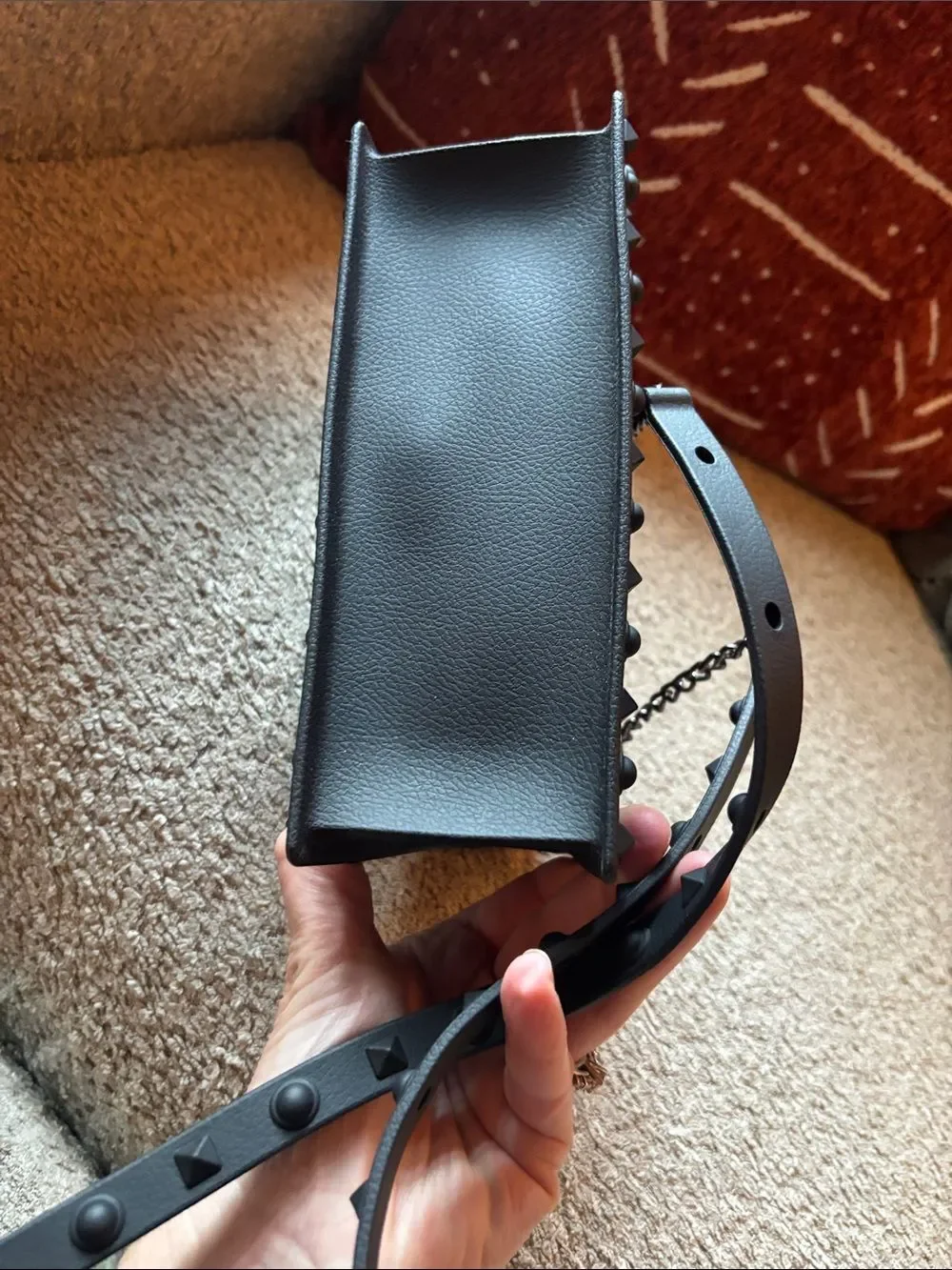 Jella Couture sleek black